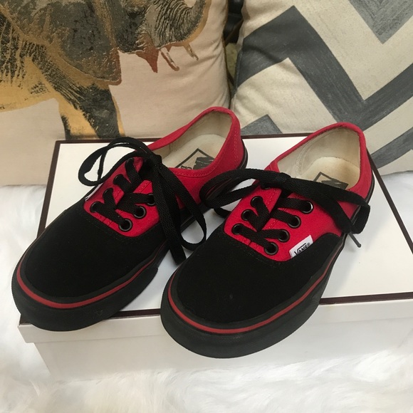 vans big kid size 4